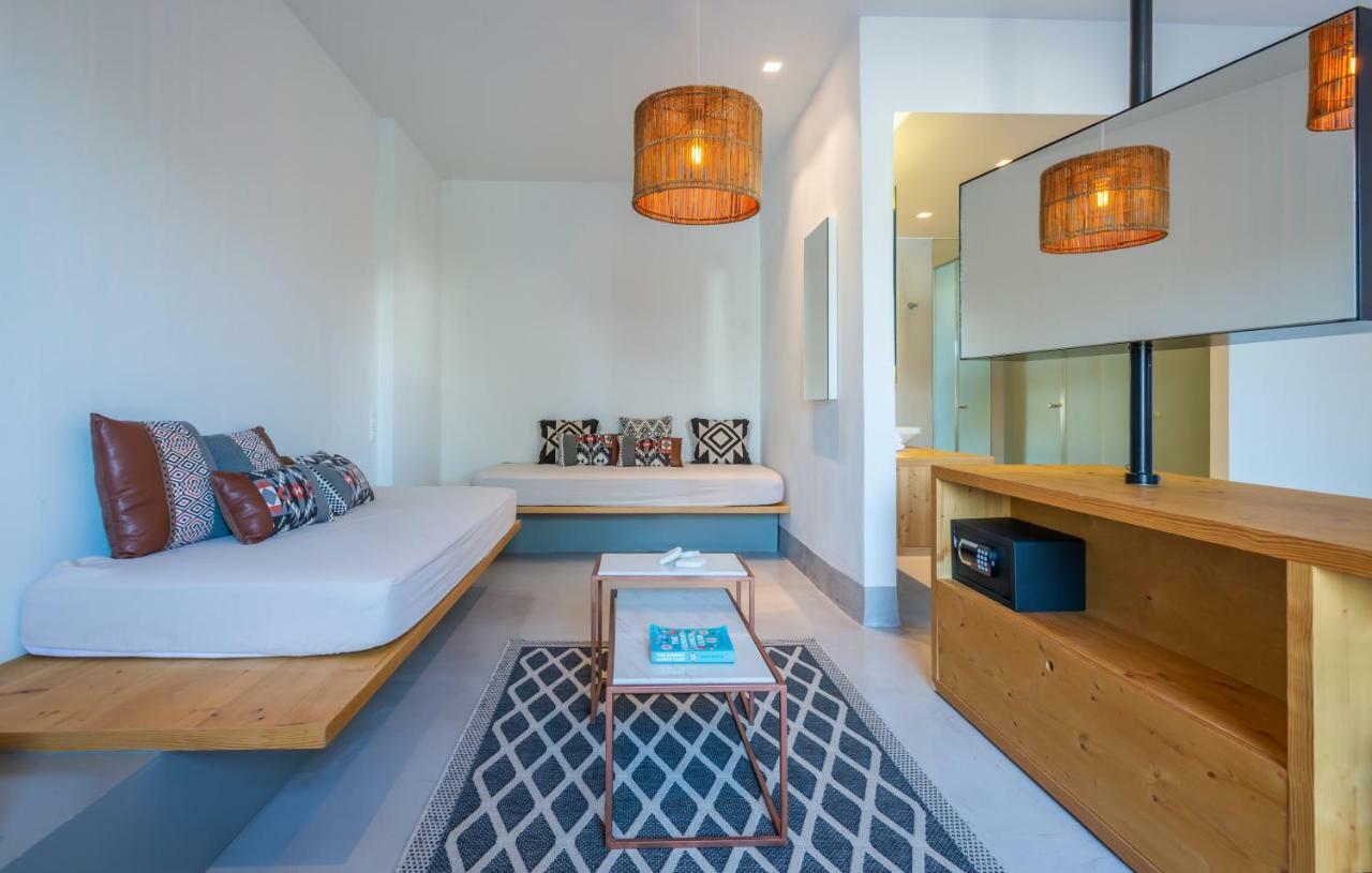 Dreambox Mykonos Suites Ornos  Exterior photo